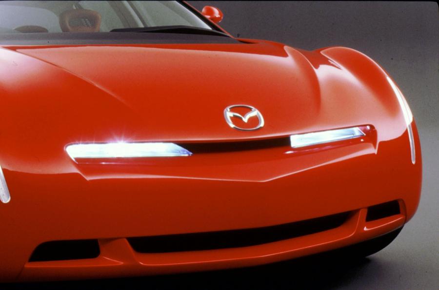  Mazda RX-Evolv Concept 2000 года  (фото 3 из 10)